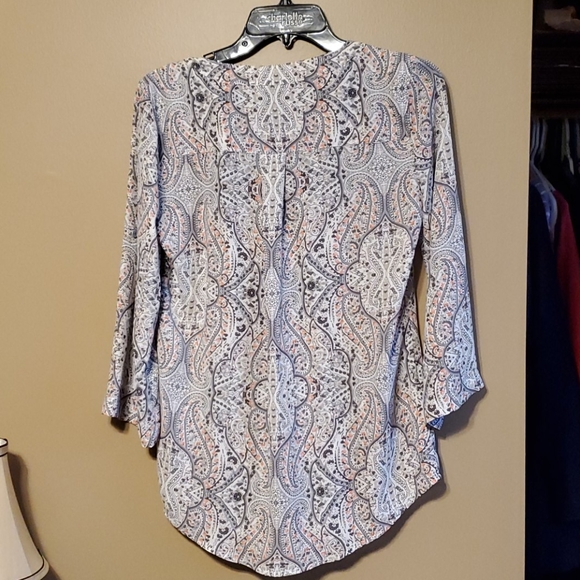 BCBGMAXAZRIA Top - Picture 3 of 6